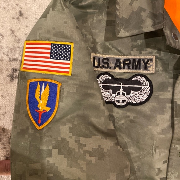 Nike Salute to Service Men’s Camo Full-Snap Jacket New England Patriots - Picture 3 of 5